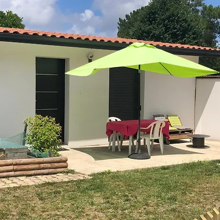 Villa Maison La Hume Climatisée Avec Piscine Et Terrasse *